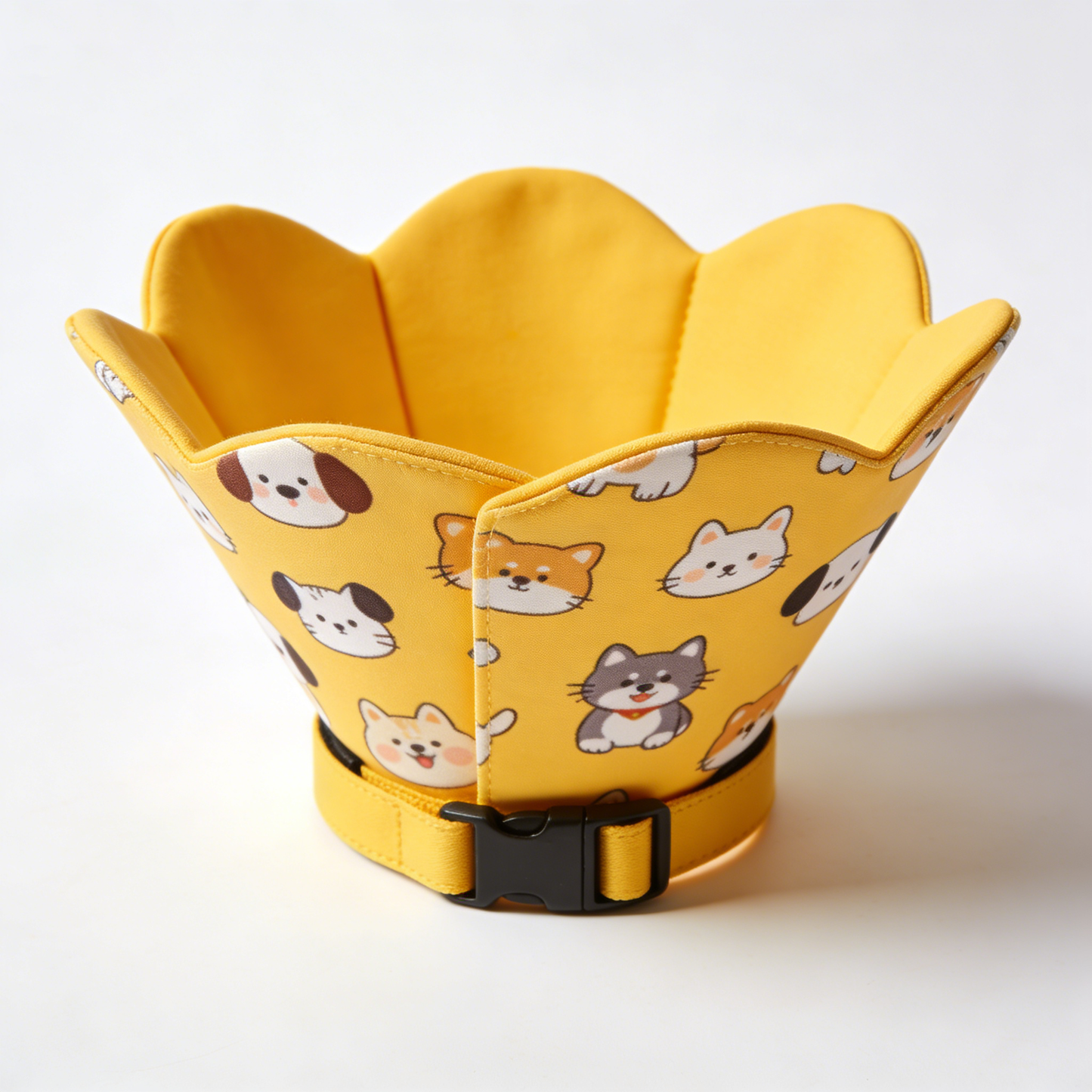 Cute Printed Elizabethan Collar – Comfortable Pet Cone for Post-Surgery Care